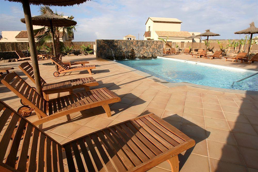 Villas Oasis Casa Vieja La Oliva Εξωτερικό φωτογραφία