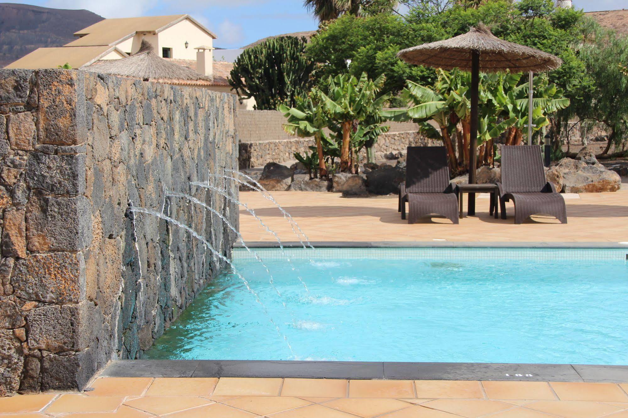 Villas Oasis Casa Vieja La Oliva Εξωτερικό φωτογραφία