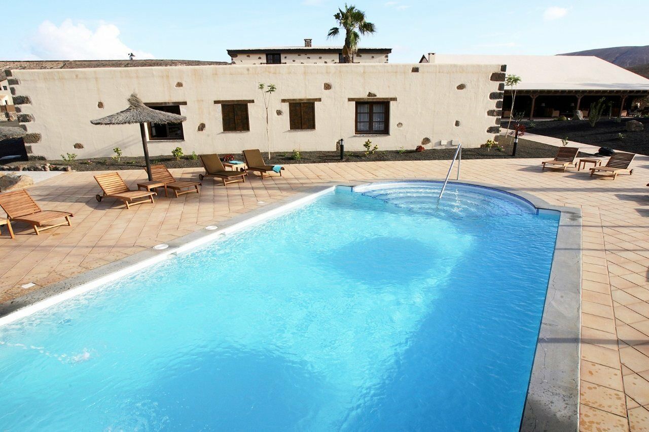 Villas Oasis Casa Vieja La Oliva Εξωτερικό φωτογραφία