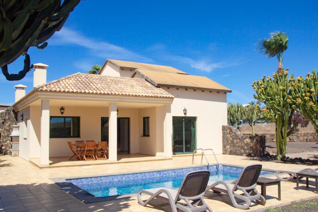Villas Oasis Casa Vieja La Oliva Εξωτερικό φωτογραφία