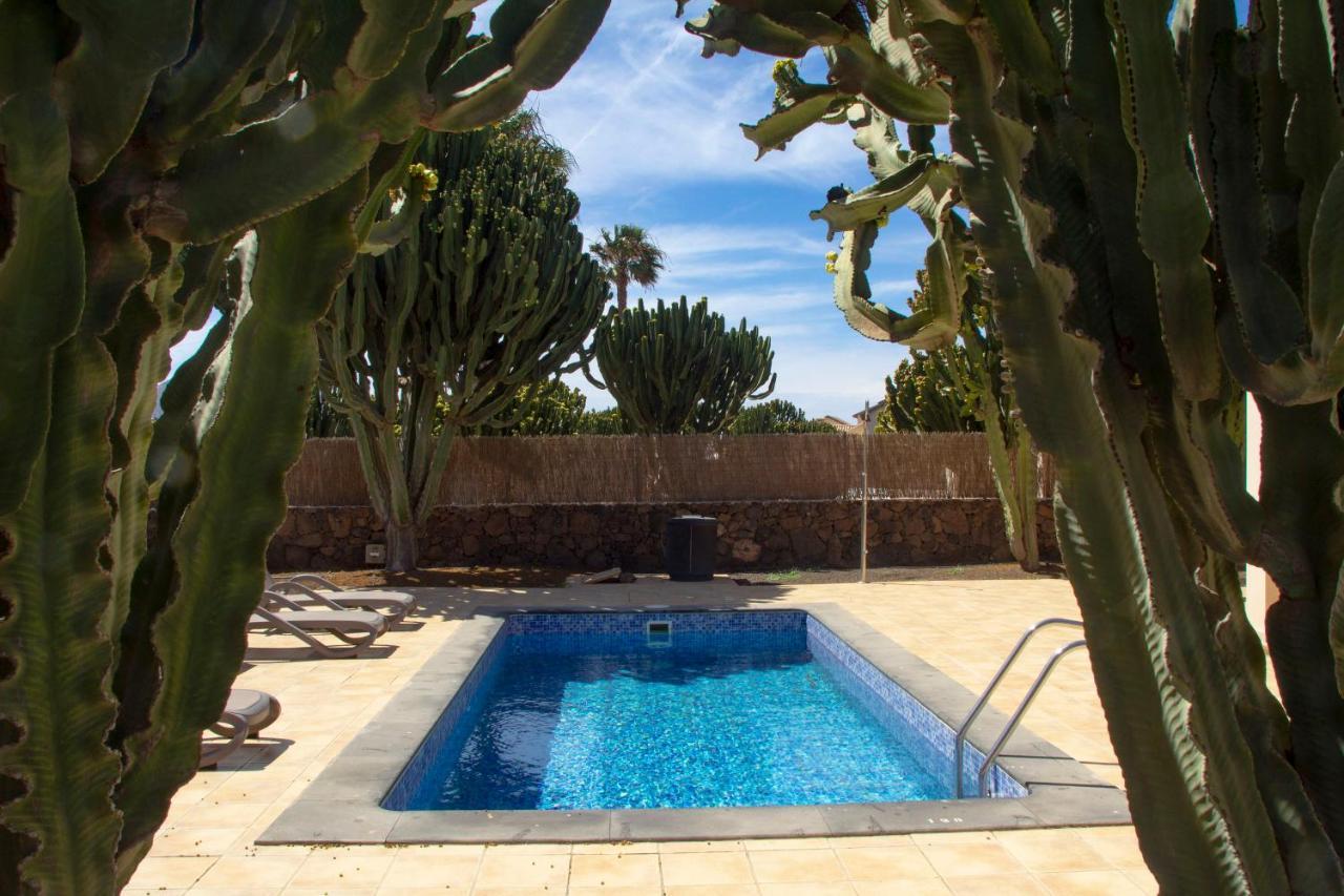 Villas Oasis Casa Vieja La Oliva Εξωτερικό φωτογραφία